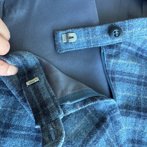 Abercrombie & Fitch A-line skirts, set of three, size 4 - Picture 9 of 13